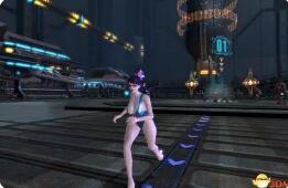 在王者荣耀游戏中，皮肤是玩家个性化角色的重要元素。官方皮肤通过购买或活动获得，但许多玩家好奇如何自制皮肤来展现创意。需要注意的是，自制皮肤通常涉及第三方工具，可能违反游戏条款，存在封号风险。本文仅作教